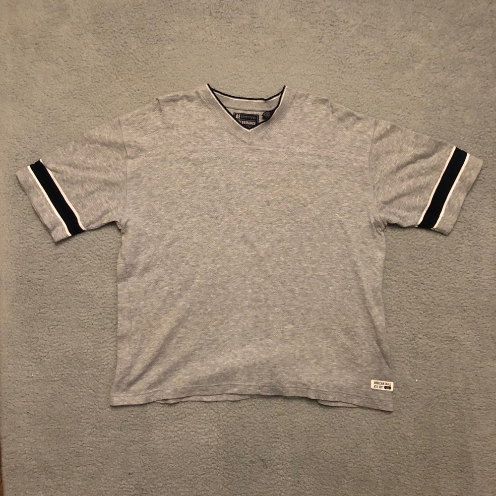 American Eagle Mens XL Thick Performance Gray Athletic Shirt Striped Sleeve AE